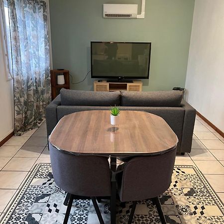 Appartement T2 Cosy Saint-Eloy-les-Mines Екстер'єр фото