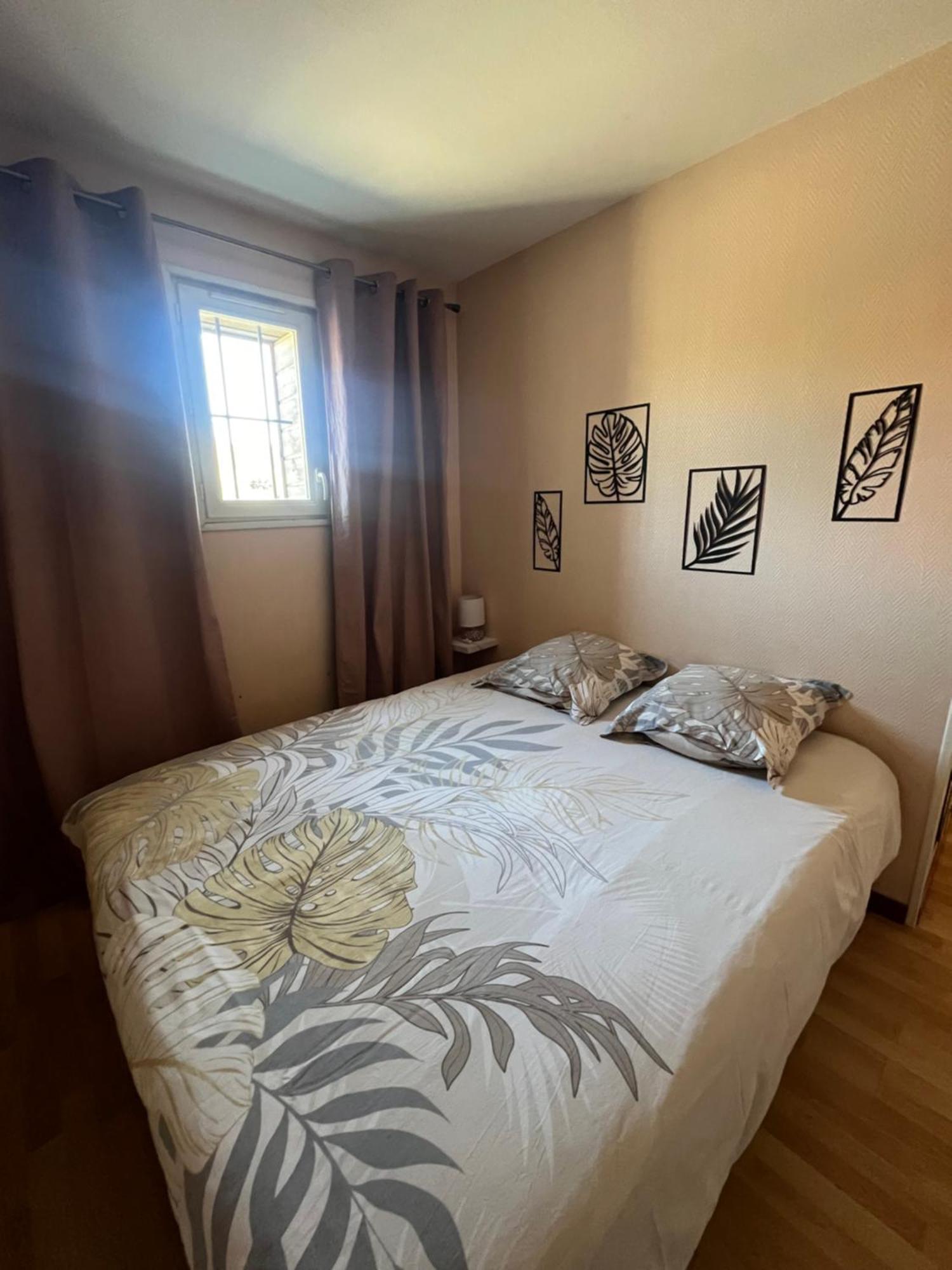 Appartement T2 Cosy Saint-Eloy-les-Mines Екстер'єр фото