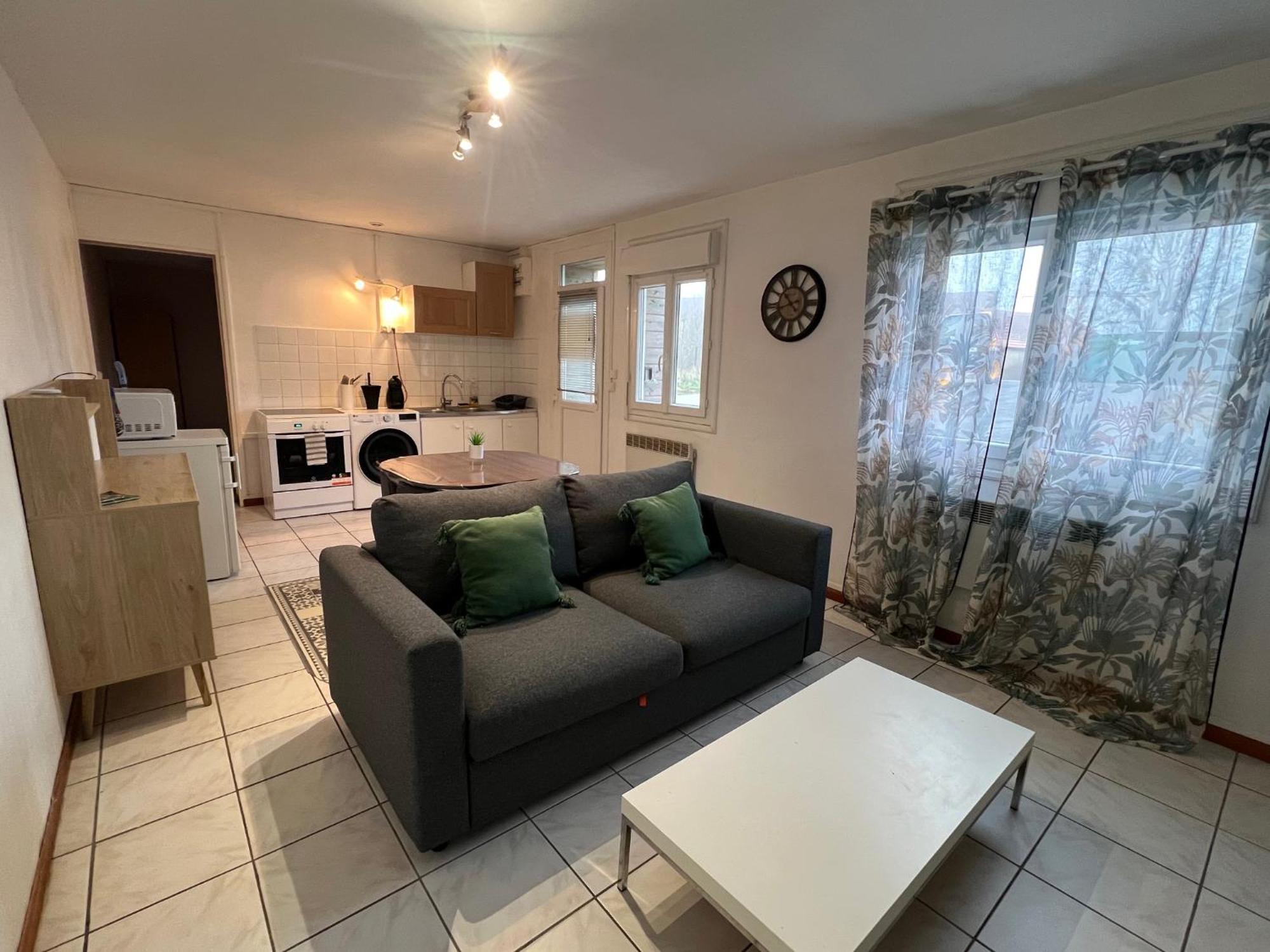 Appartement T2 Cosy Saint-Eloy-les-Mines Екстер'єр фото